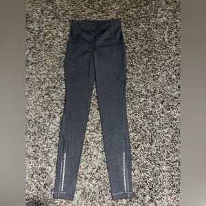 Grey size 2 28’ lululemon leggings